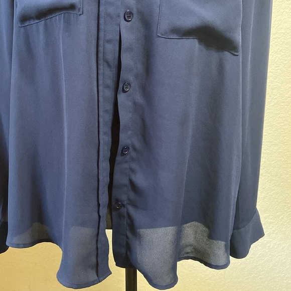 Michael Kors Shirt - Picture 4 of 10